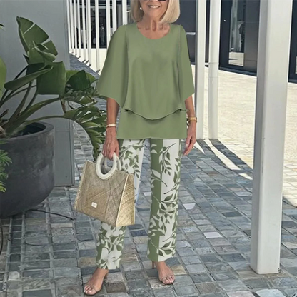 👗 Spodnie z nadrukiem i top z okrągłym dekoltem